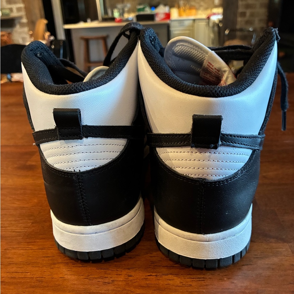 Nike Dunk Hightop women’s size 10 - Picture 2 of 4